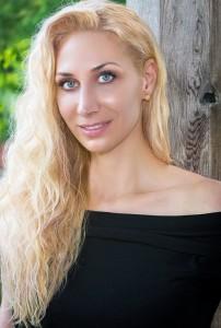 Melissa Studdard E